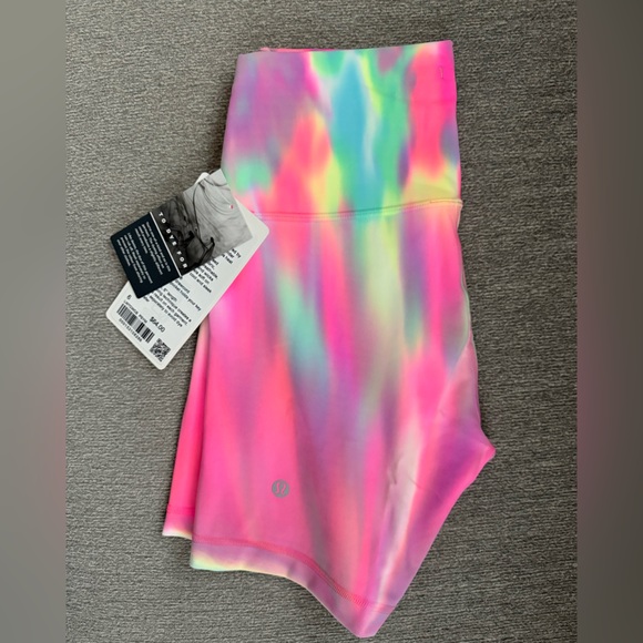lululemon athletica Pants - NWT LULULEMON WUNDER TRAIN HIGH-RISE SHORT 6" Psychedelic Wash Multi 6
